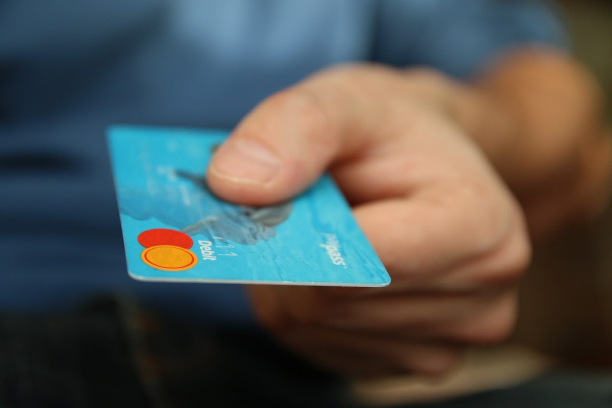 pros and cons of loans for small businesses