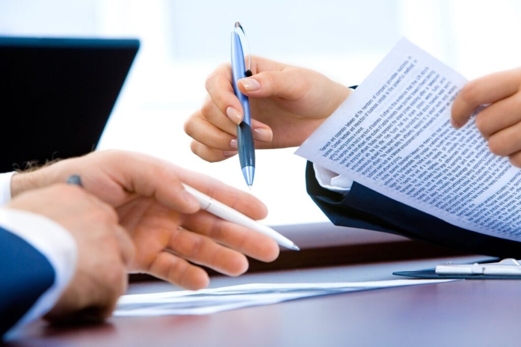 what do banks look for when applying for a business loan